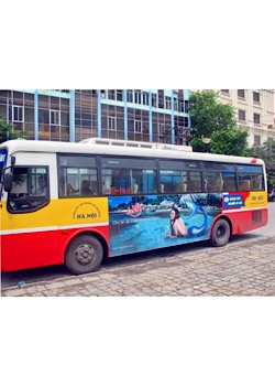 Quảng cáo trên xe Bus